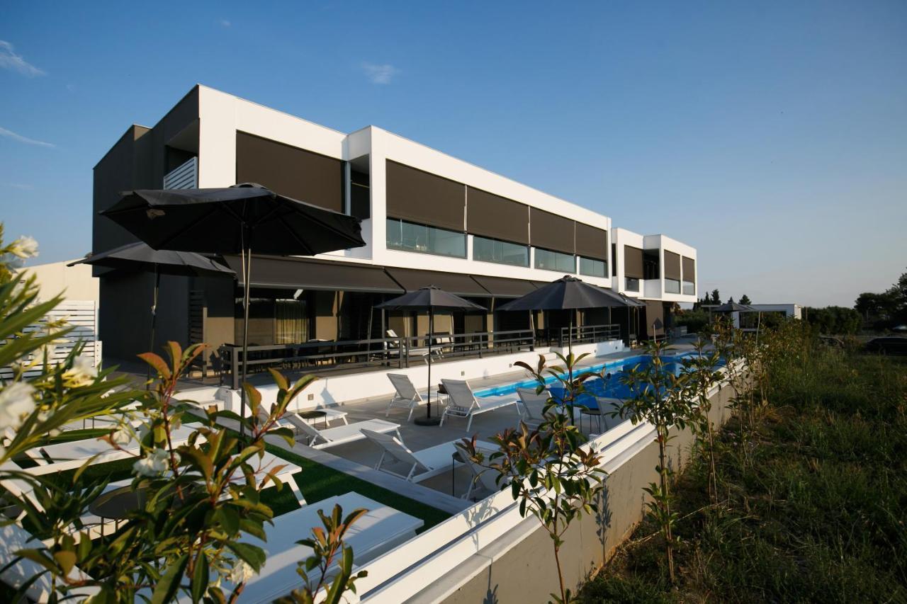 ISALOS GERAKiNi Exterior foto