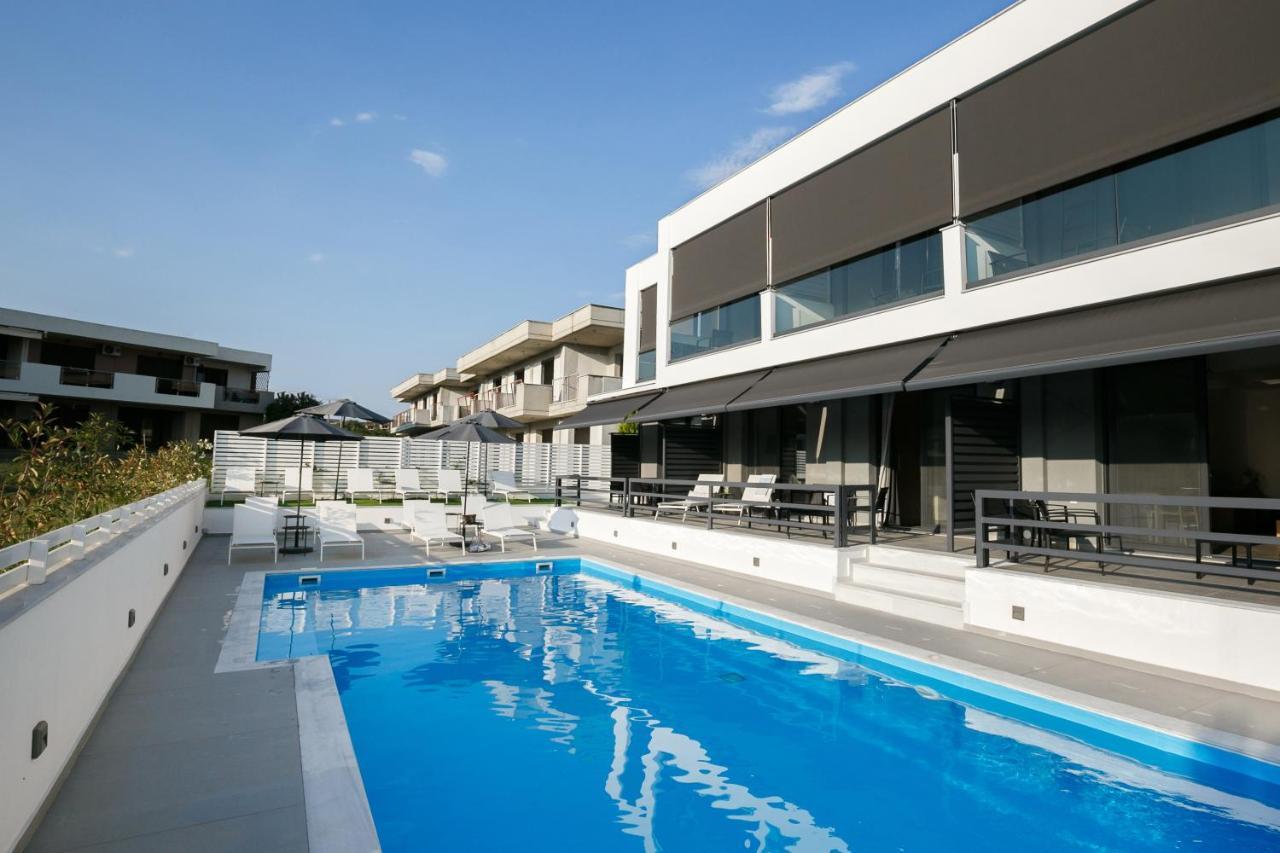 ISALOS GERAKiNi Exterior foto