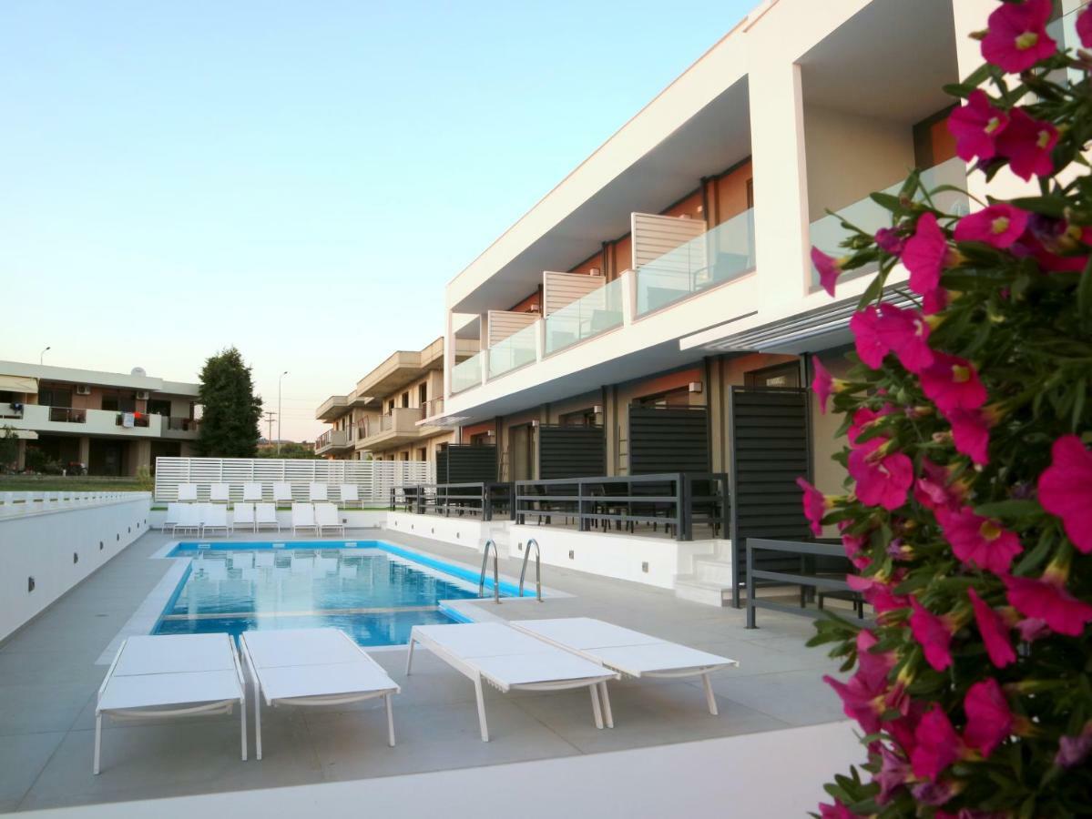 ISALOS GERAKiNi Exterior foto